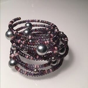 Henri Bendel expandable bead bracelet